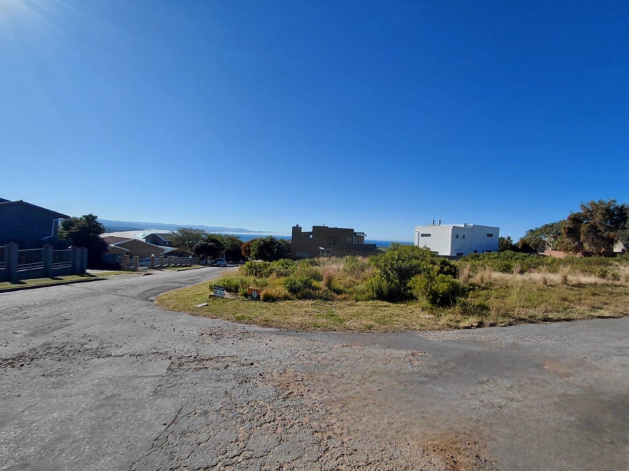 0 Bedroom Property for Sale in Wavecrest Eastern Cape